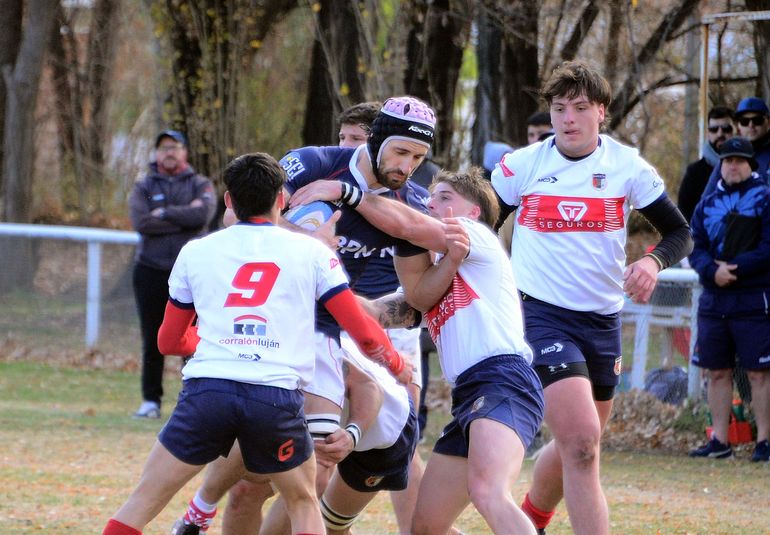 Neuquén RC hizo un buen partido pero cayó ante el puntero Marista