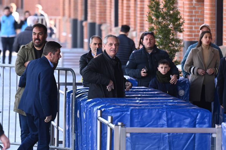 Alberto Fernández pasó por las urnas y habló del futuro: Que la gente vote no debe intranquilizar a nadie