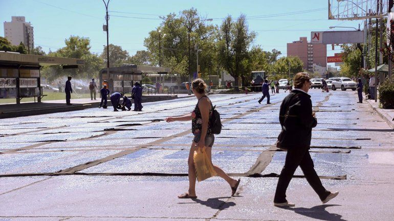 Comenzaron las obras en Sarmiento: 13 líneas de colectivo cambian su recorrido