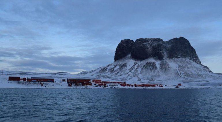 Dos terremotos sacudieron a la Antártida: Se movieron las camas