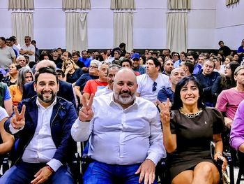 El presidente del PJ neuquino, José Turco Asaad y la vice (derecha) Anahí Valdez. El presidente del PJ neuquino, José Turco Asaad y la vice (derecha) Anahí Valdez.