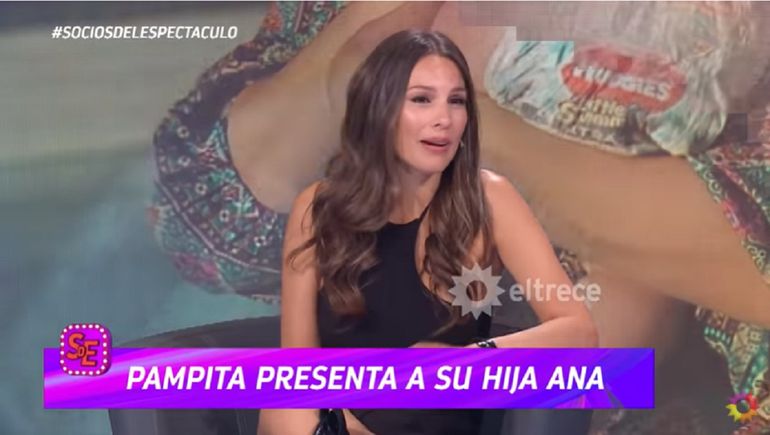 Pampita trajo a su sobrina de La Pampa para que cuide de Anita