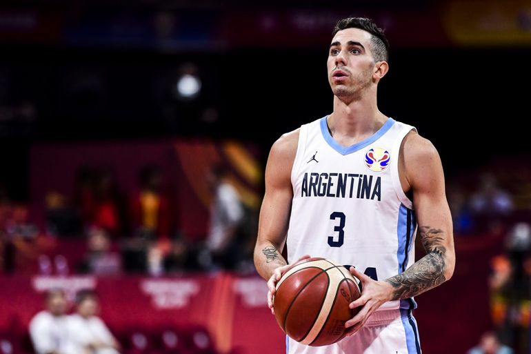 Luca Vildoza llegaría a Milwaukee Bucks, último campeón de la NBA.