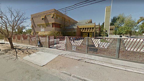 cansados de problemas de violencia, tomaron  una escuela
