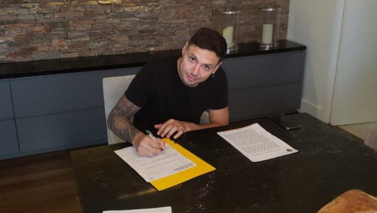 Zárate estampó el gancho en Boca y ahora falta Tevez