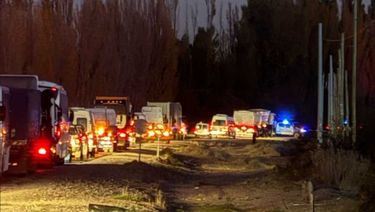 Choque fatal en Ruta 7: docentes no pueden llegar a Añelo y suspendieron las clases