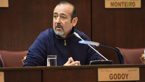 Formularán cargos al policía que baleó al diputado Godoy