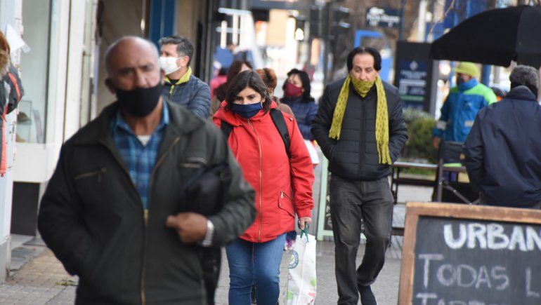 La curva Covid no para: dos muertos y 22 positivos en un día