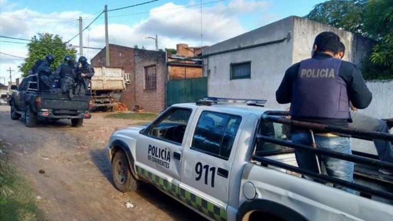 Policías terminan en el hospital al evitar una pelea