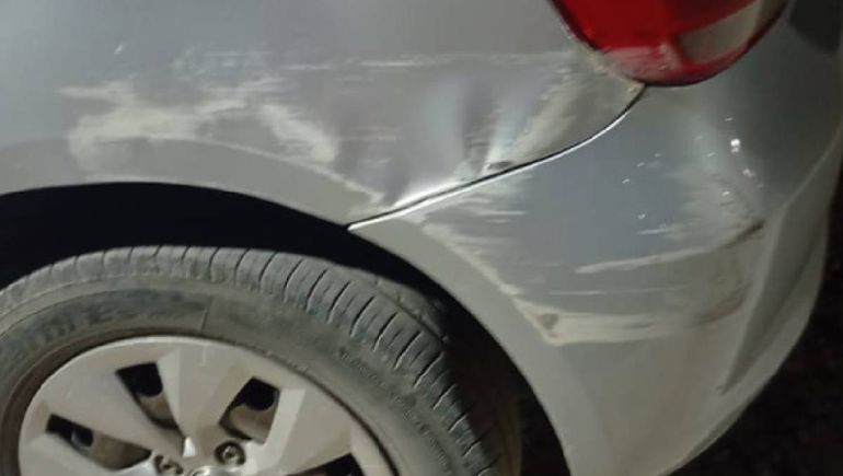 Se trataría de un camión regador contratado por la Municipalidad de Plottier.