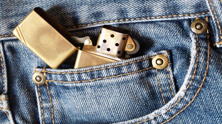 El bolsillo pequeño del jean: un misterio resuelto.
