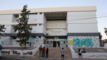 Este miércoles no hubo clases en el IFD 12 de Neuquén