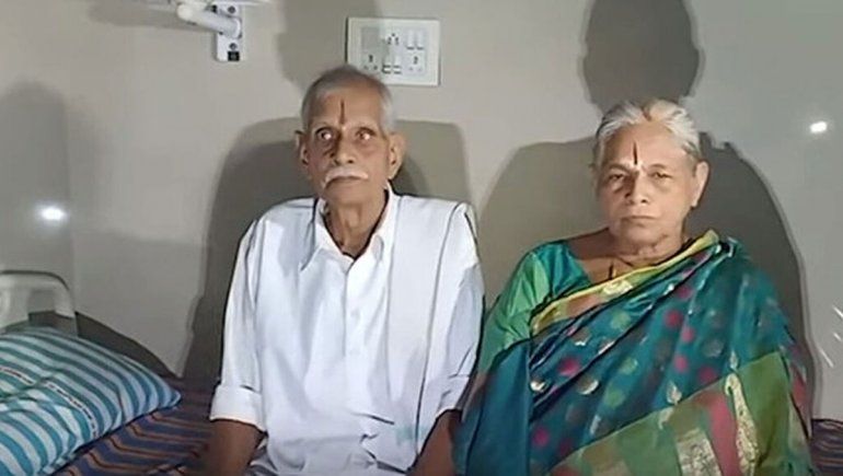 A los 73 años dio a luz a gemelos