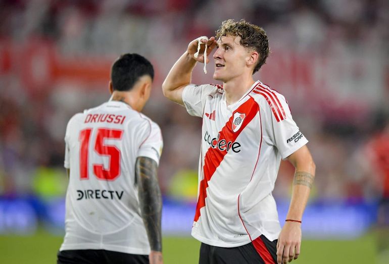 Con dos goles de Colidio, River bajó a Independiente en el Monumental