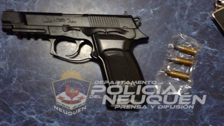 Detienen a sospechosos de un robo en una casa del Oeste