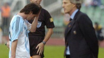 a 15 anos del fallido debut de messi en la seleccion y su increible premonicion que se cumplio