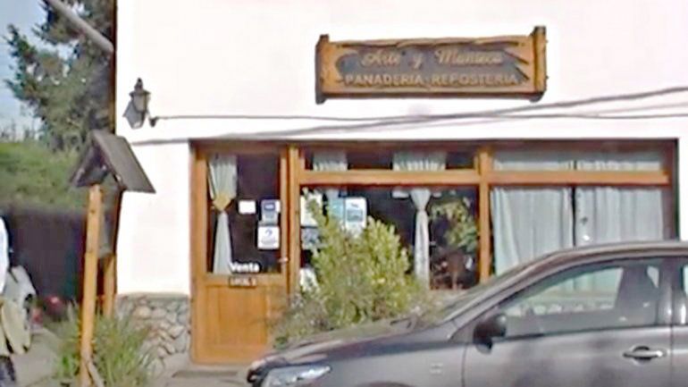 El robo ocurrió afuera de una panadería en Villa La Angostura