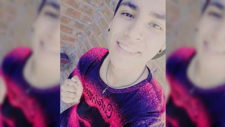 Franco Yañez publicó su oferta de trabajo en Facebook.