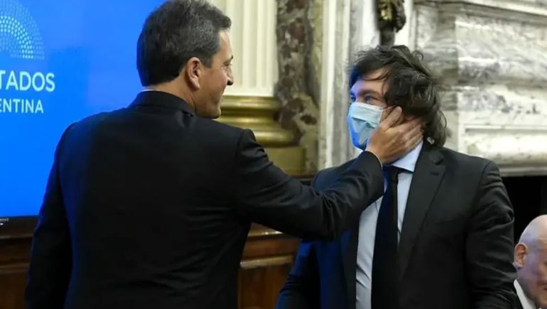 Sergio Massa y Javier Milei, en el Congreso. Eran otros tiempos, con menos rispidez. Sergio Massa y Javier Milei, en el Congreso. Eran otros tiempos, con menos rispidez. 