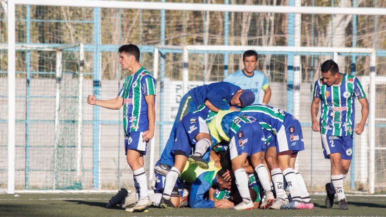 Maronese acumula 450 minutos invicto e irá por más