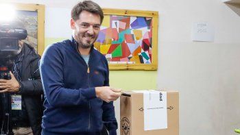 futbol, cine, comida...: el ping pong con el intendente electo futbol, cine, comida...: el ping pong con el intendente electo