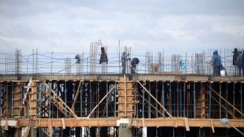 La merma de la actividad se siente tanto en edificios como en viviendas particulares. La merma de la actividad se siente tanto en edificios como en viviendas particulares.