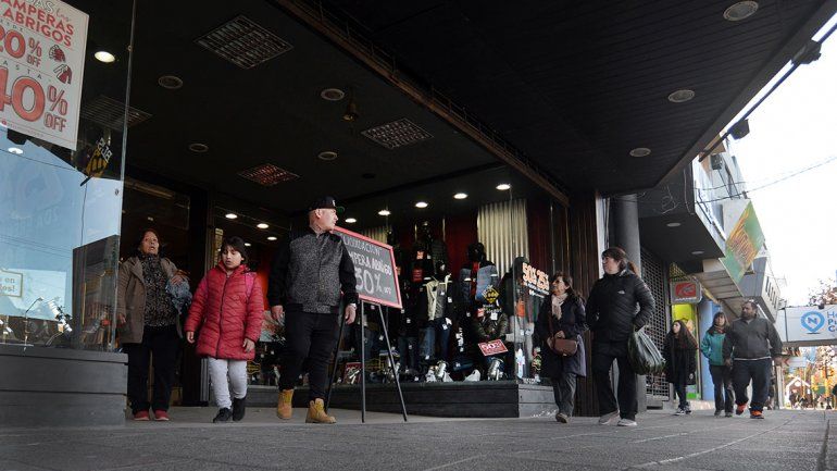 Los comerciantes llevan un mes de ventas flojas