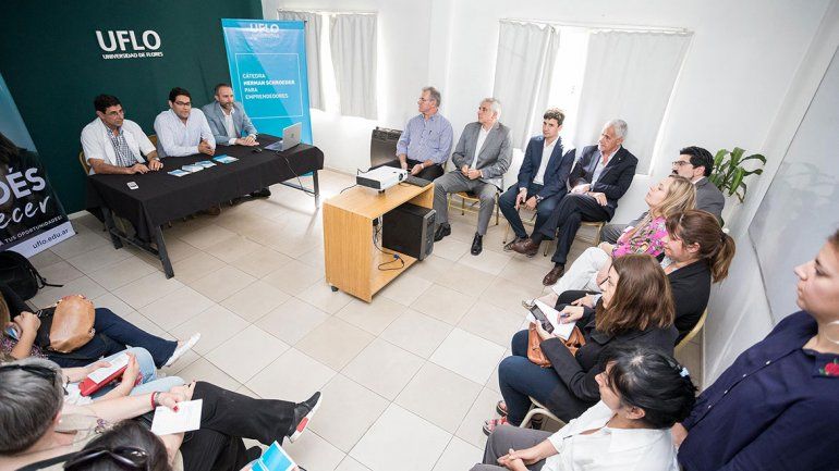 Lanzaron las inscripciones de la Cátedra Herman Schroeder destinada a formar nuevos emprendedores