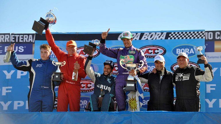 La segunda fecha del TC se corrió en Centenario y miles de personas disfrutaron de la fiesta.