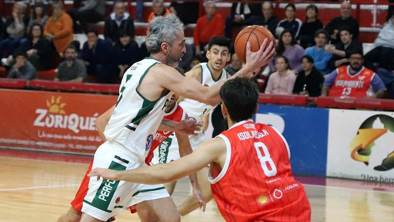 Augusto Rossi es pieza clave en el Verde de Plaza Huincul. 