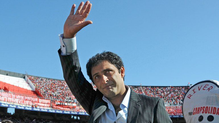 Ya está la ganadora de la camiseta de River firmada por Leo Astrada