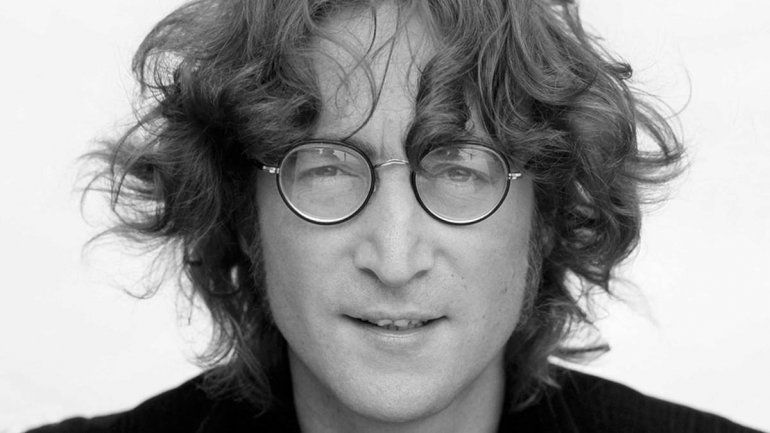 John Lennon fue asesinado por un fanático el 8 de diciembre de 1980&nbsp;
