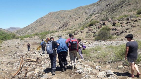 Rescatan a hombre ciego que quedó varado en un paraje