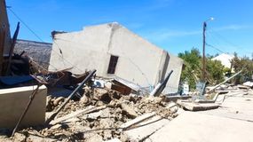 En Comodoro Rivadavia ciento de casas quedaron destruidas. | LM Neuquen En Comodoro Rivadavia ciento de casas quedaron destruidas.